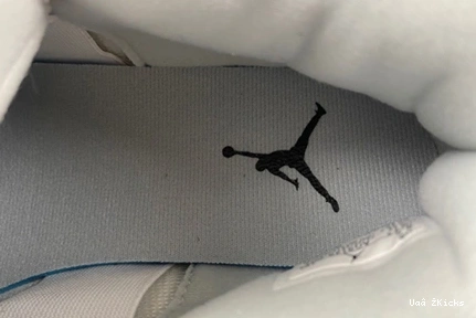 Reliable Jordan 4 Retro Moments 452 Frozen AQ9129-001  1004